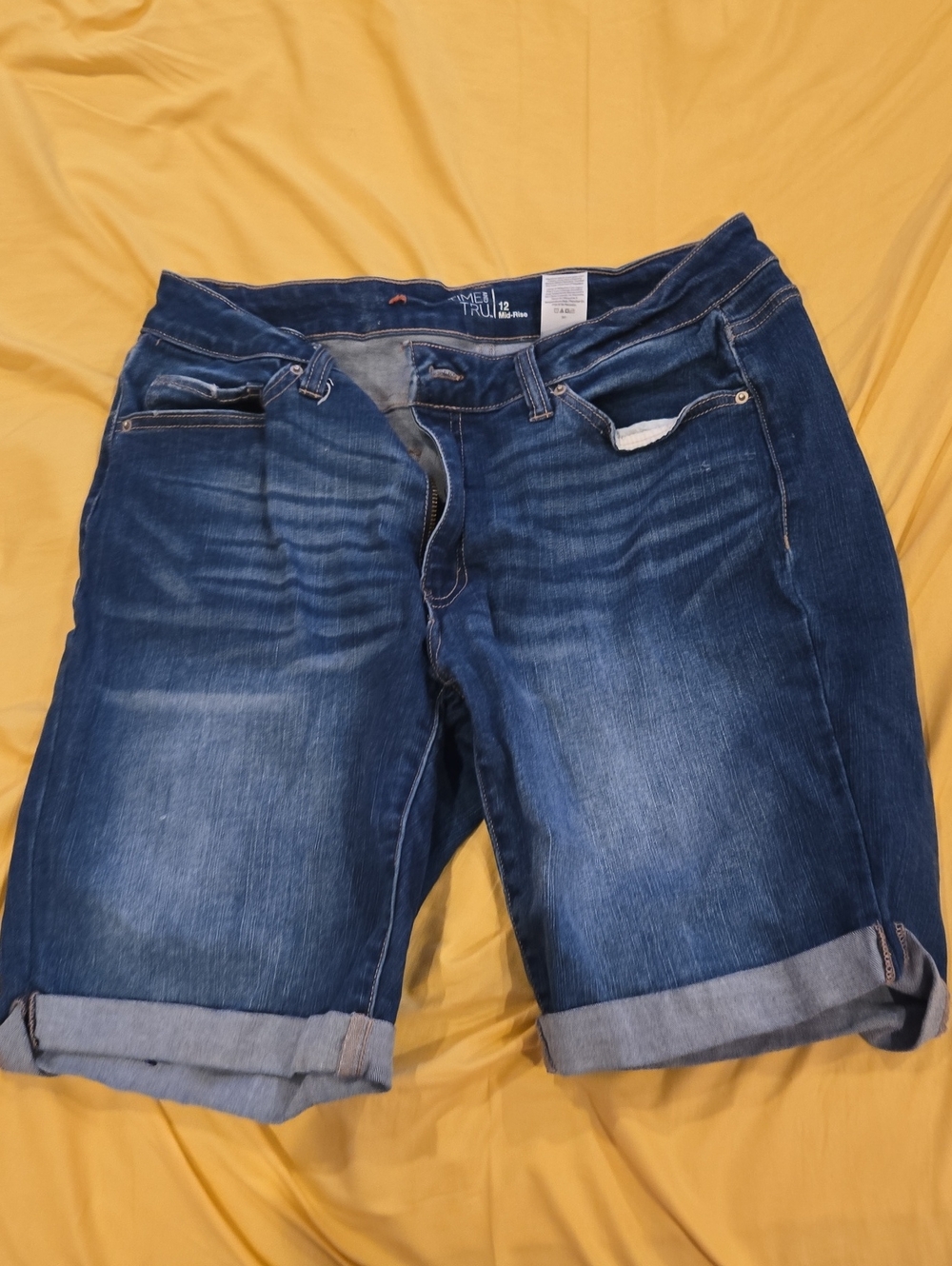 Time And Tru Mid Rise Shorts With Rolled Cuffs